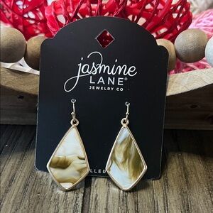Jasmine Lane Gold and Cream Dangle Earrings